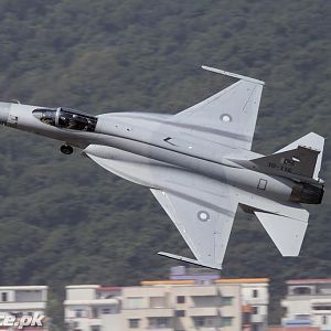 JF-17 Thunder @ Zhuhai 2010