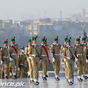 25-Dec-2010 @ Mazar-e-Quaid