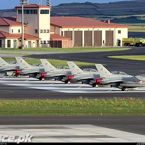 PAF F-16