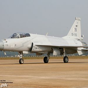 JF-17 THUNDER