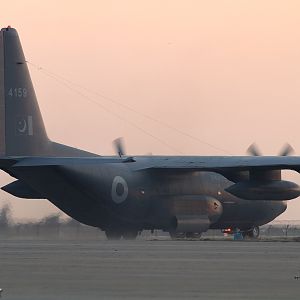 PAF C-130 harcules