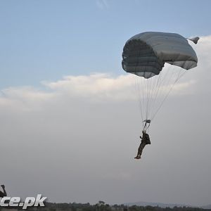 SHAHBAZ - Team of Sky Divers of Pakistan