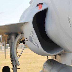 JF-17 Thunder, Divertless Supersonic Intake