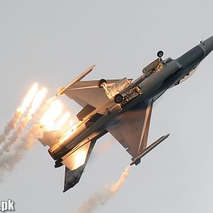 F-16