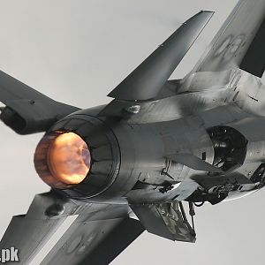 F-16