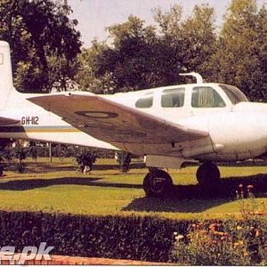 BEECH_TWIN_BONANZA_GH-112