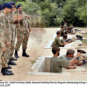 COAS visiting a Firing competition