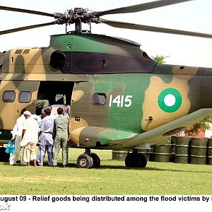 SA-330 PUMA on relief mission