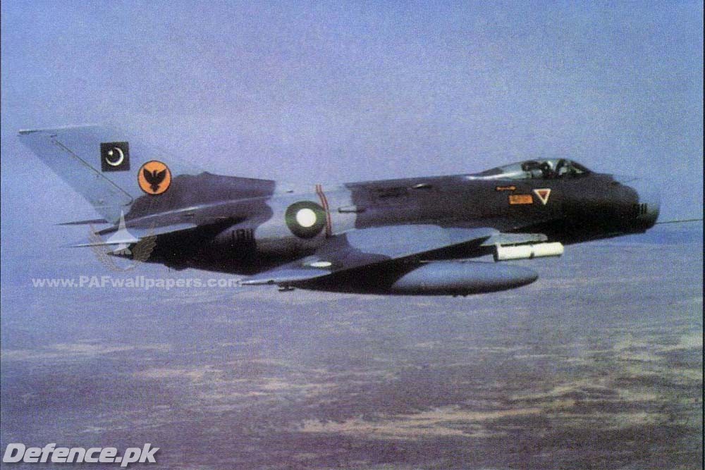 19 Sqn F-6 in Mid90