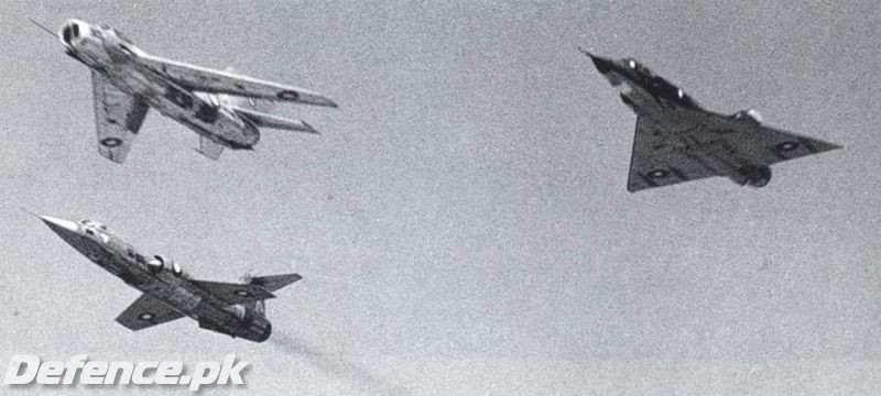 800px-PAF_Strike_force_in_1971