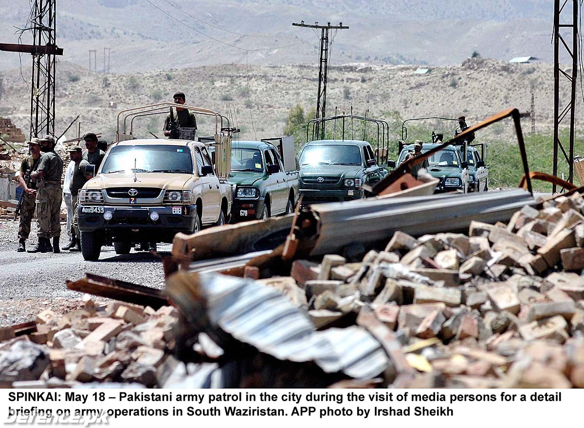 Army Patrol in S.Waziristan with Journalists