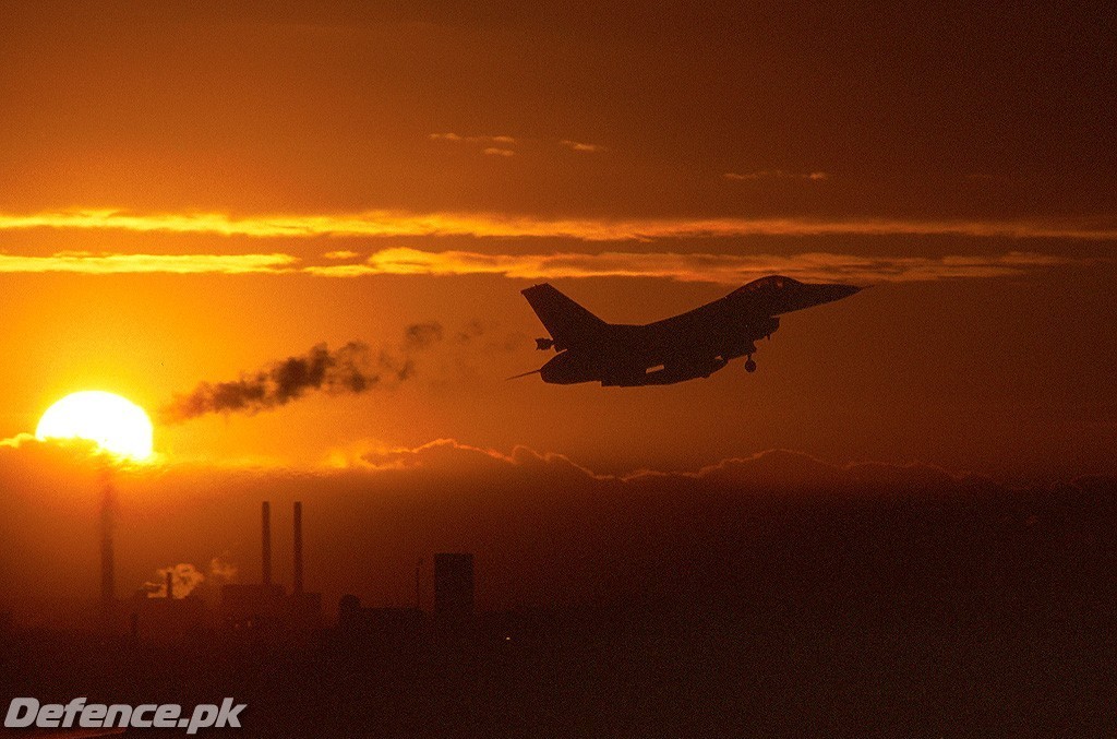 dusk_takeoff