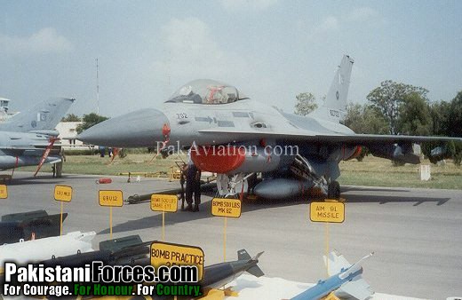 F-16 Fighting Falcon