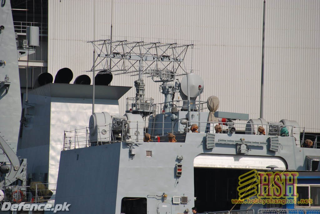 F-22P_CIWS & Hanger