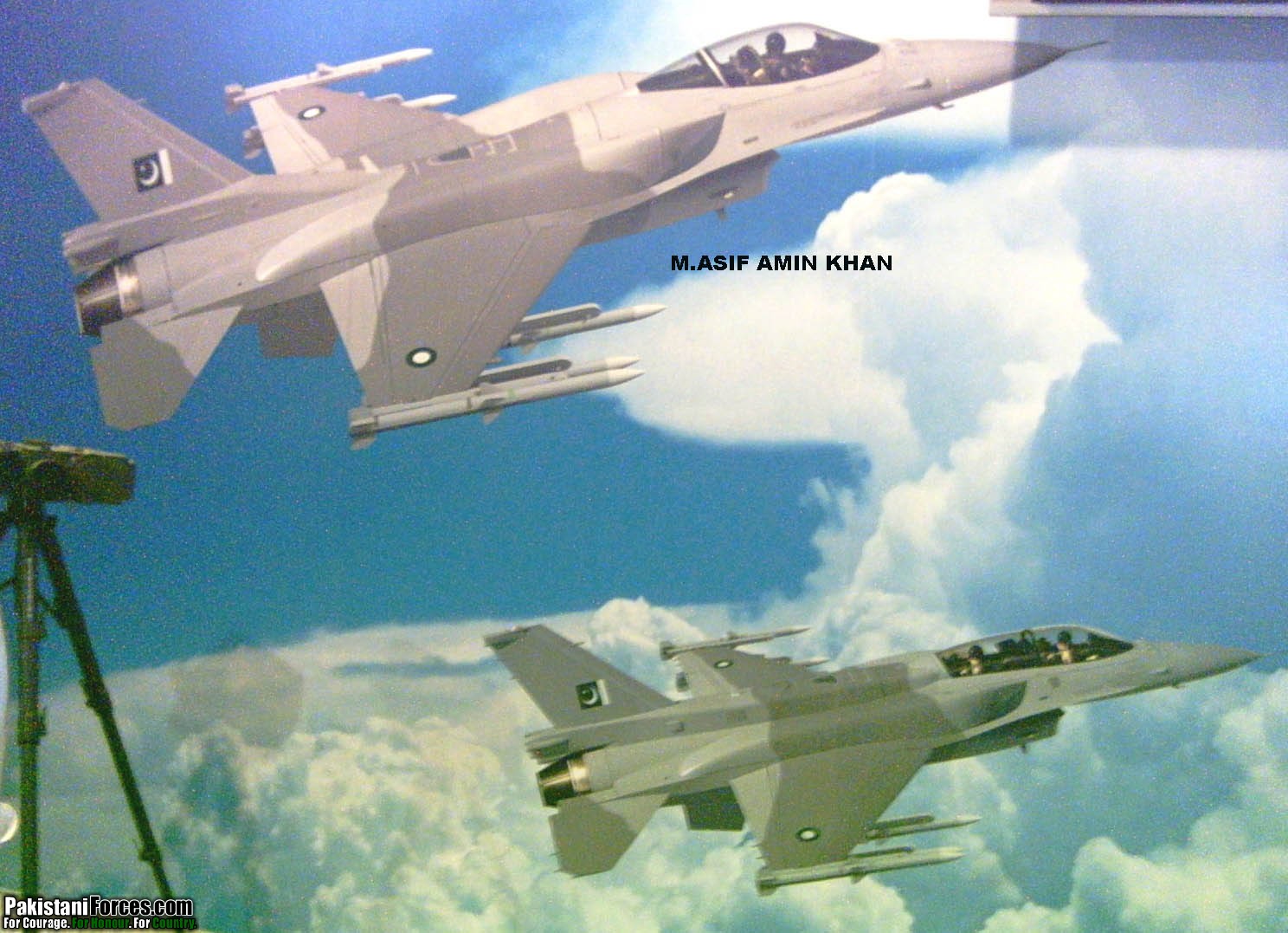 IDEAS 2005 - New Pakistani F-16s Models