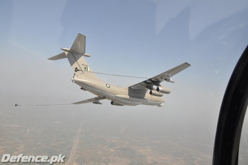 IL-78_Refuelling Pod