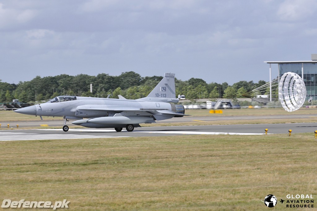 JF-17 at Farnborough Air Show 2010