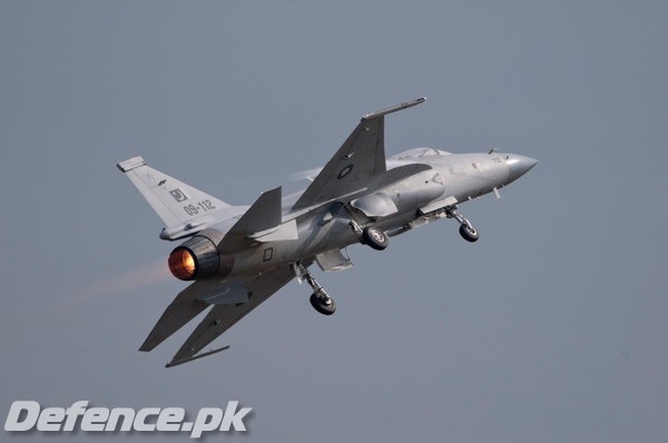 JF-17 at Zuhai Air Show