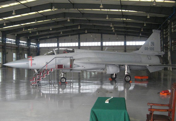 JF-17 Thunder 08-106