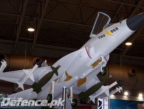 JF-17 THUNDER/ FC-1