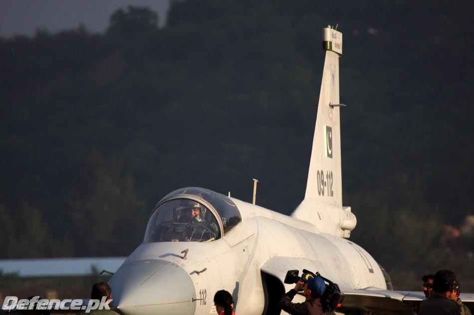 JF-17 Thunder @ Zhuhai 2010