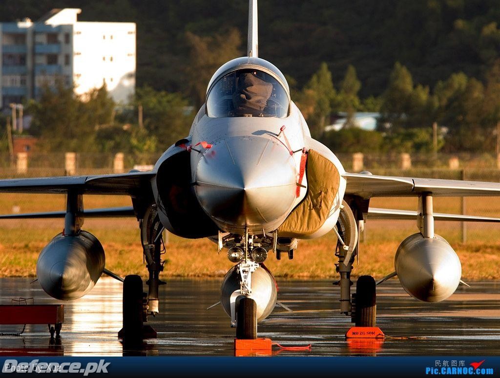 JF-17 Thunder @ Zhuhai 2010