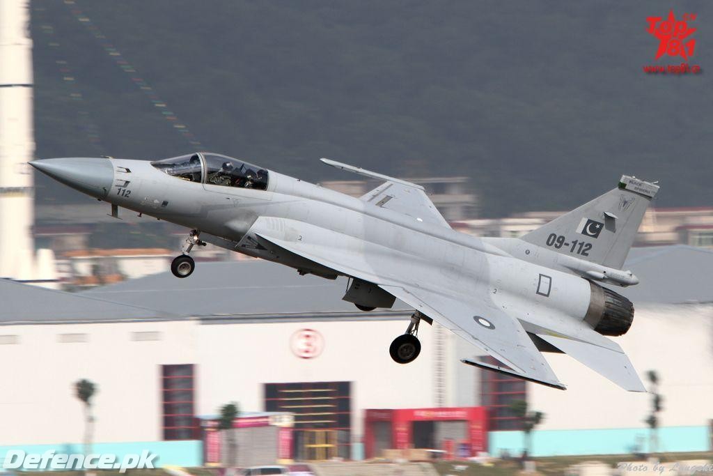 JF-17 Thunder @ Zhuhai 2010