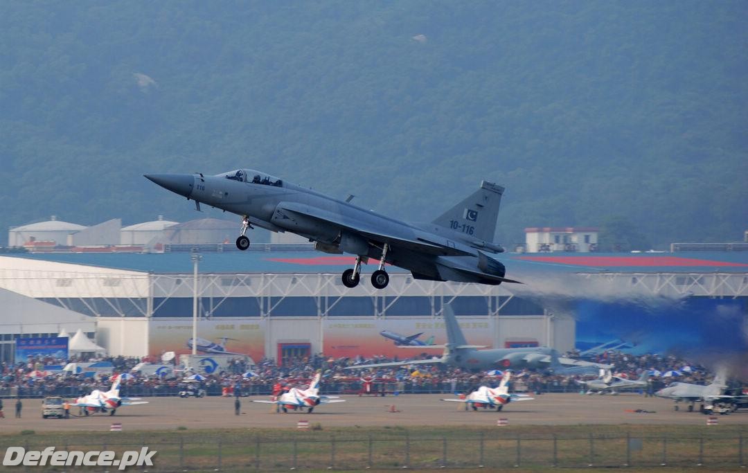 JF-17 Thunder @ Zhuhai 2010