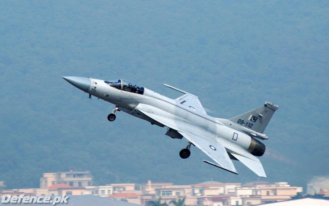 JF-17 Thunder @ Zhuhai 2010