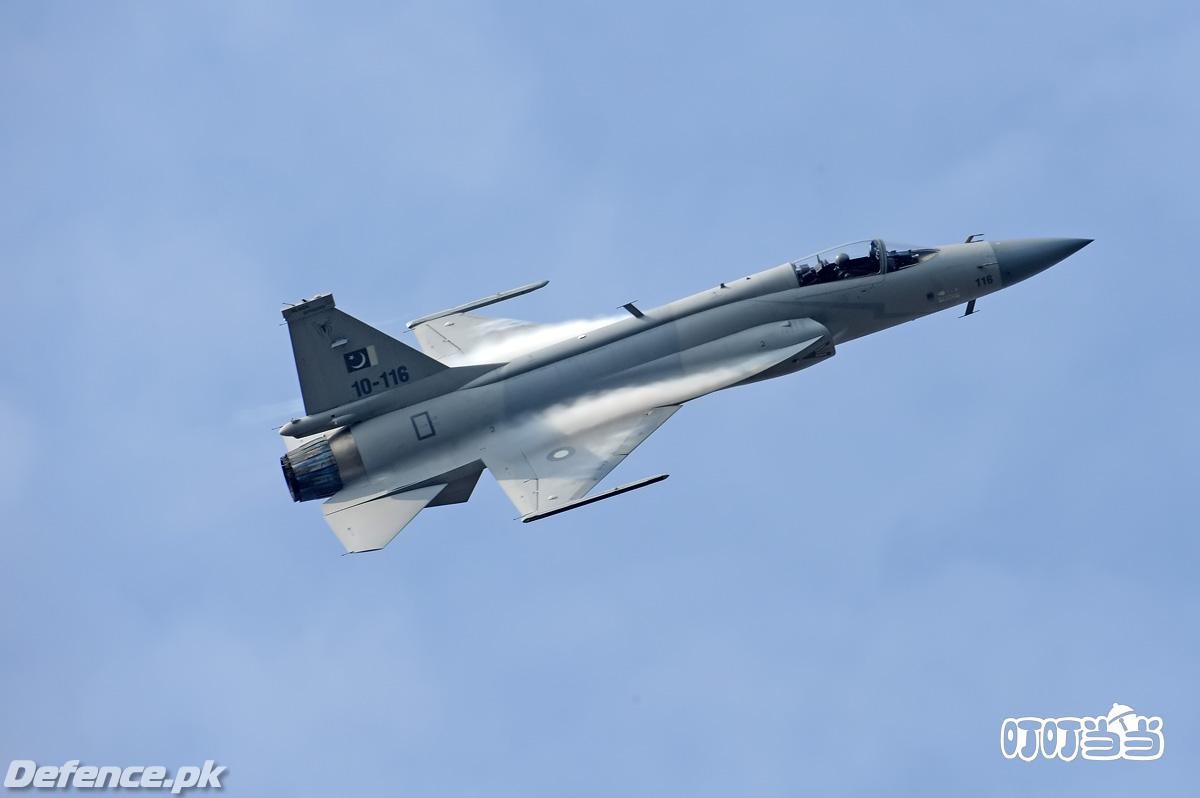 JF-17 Thunder @ Zhuhai 2010