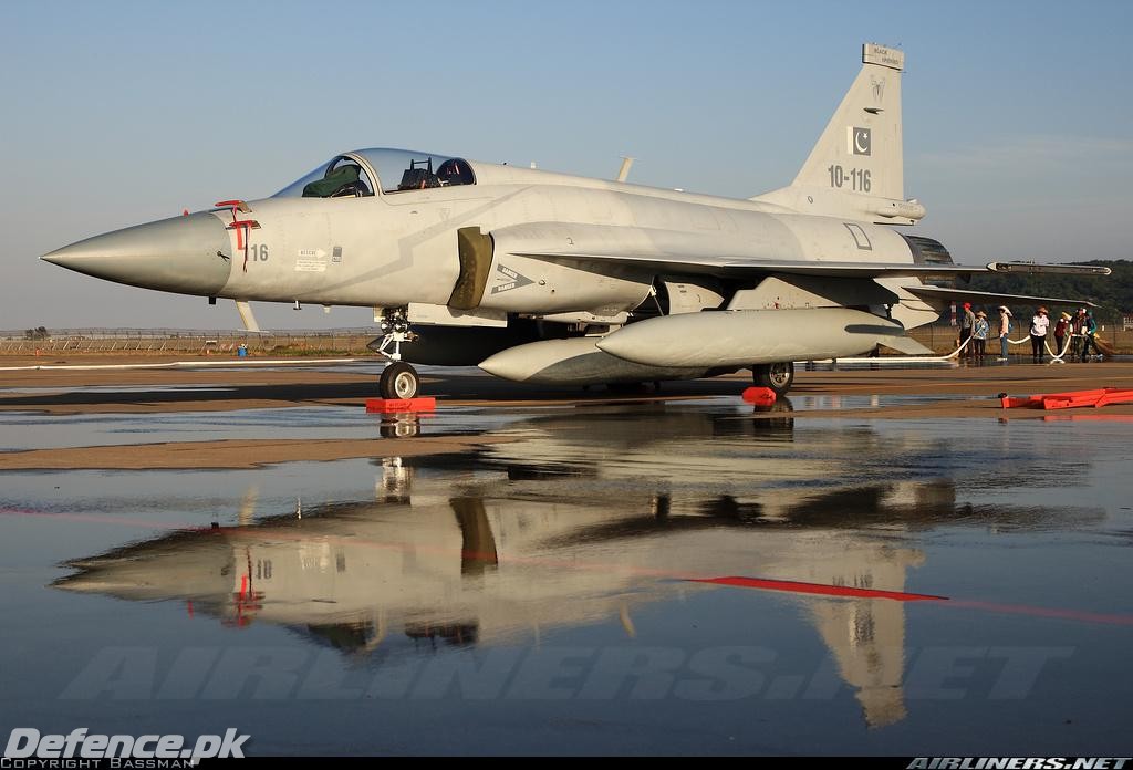 JF-17 Thunder @ Zhuhai 2010