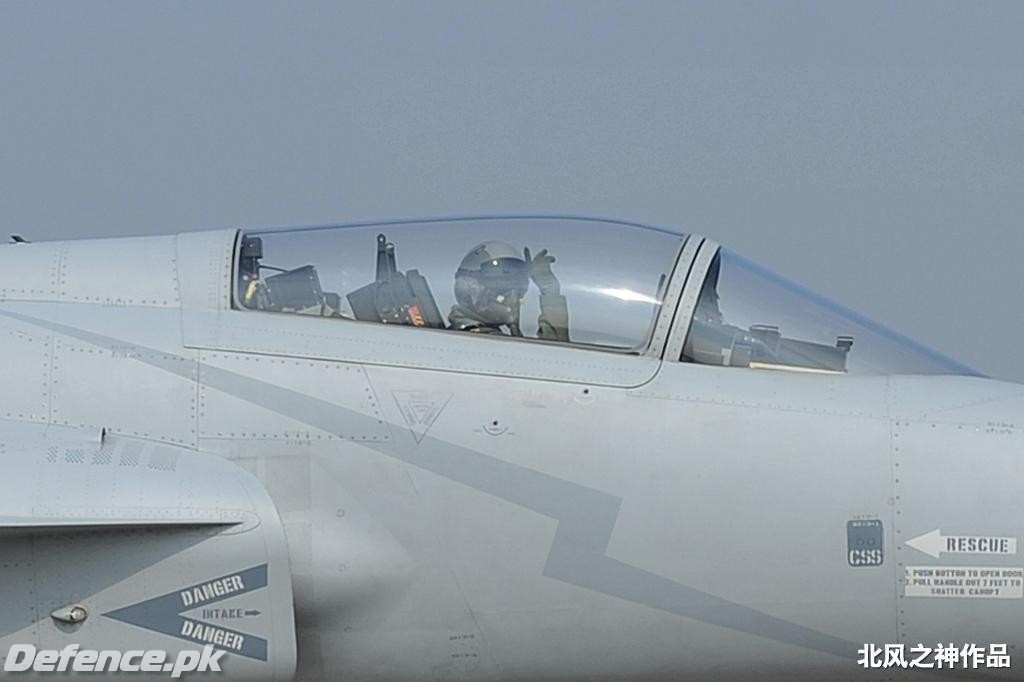 JF-17 Thunder @ Zhuhai 2010