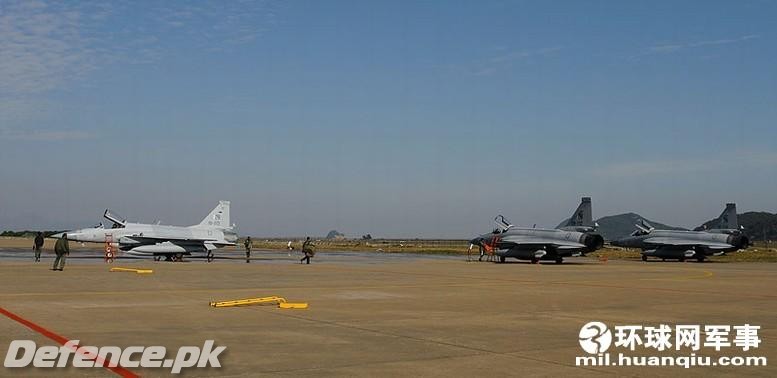 JF-17 Thunder @ Zhuhai 2010