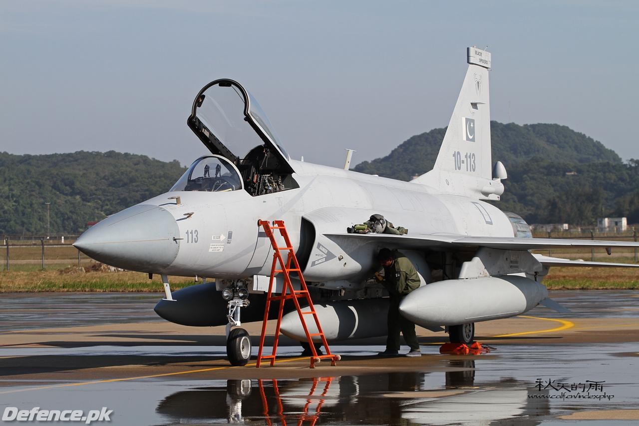 JF-17 Thunder @ Zhuhai 2010