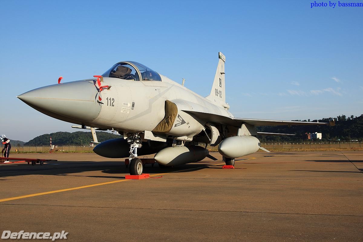 JF-17 Thunder @ Zhuhai 2010