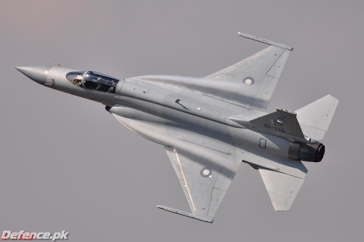 JF-17 Thunder @ Zhuhai 2010