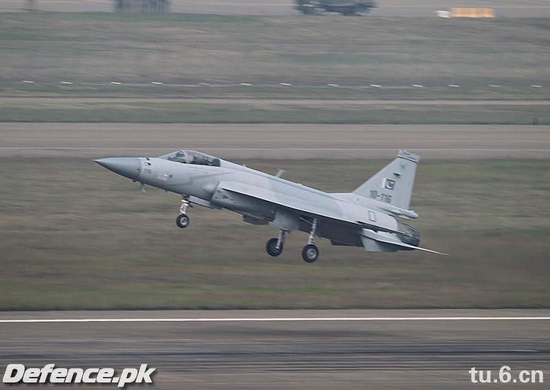 JF-17 THUNDER