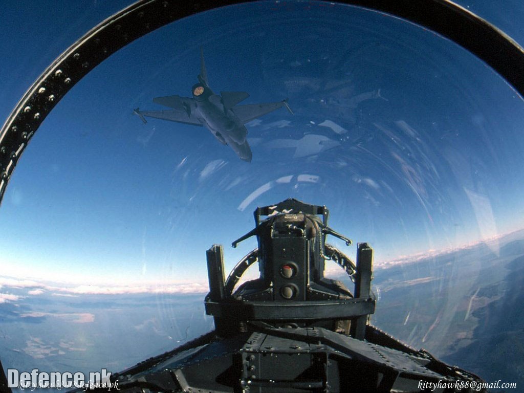 JF-17s in close formation