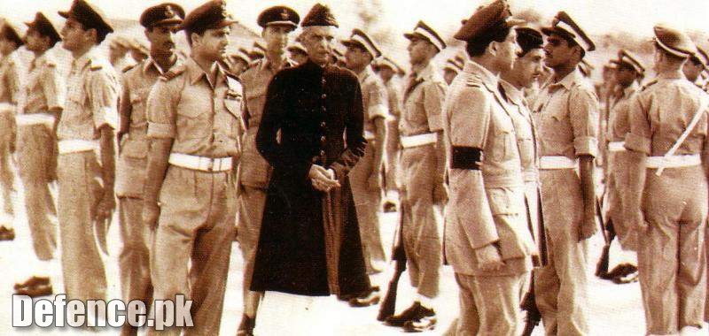 MA_Jinnah_at_Risalpur_2