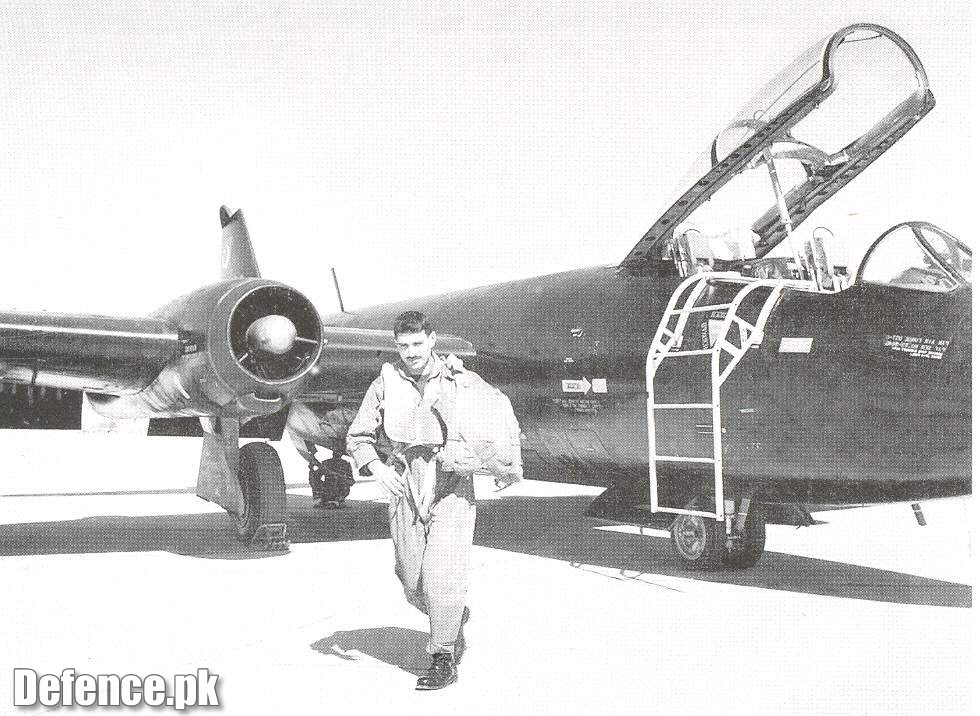 PAF B-57