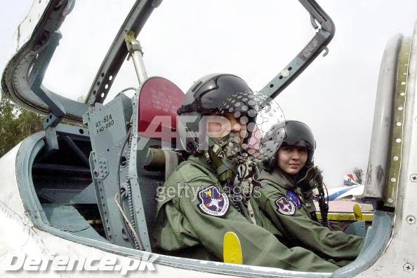 PAF Female Pilots