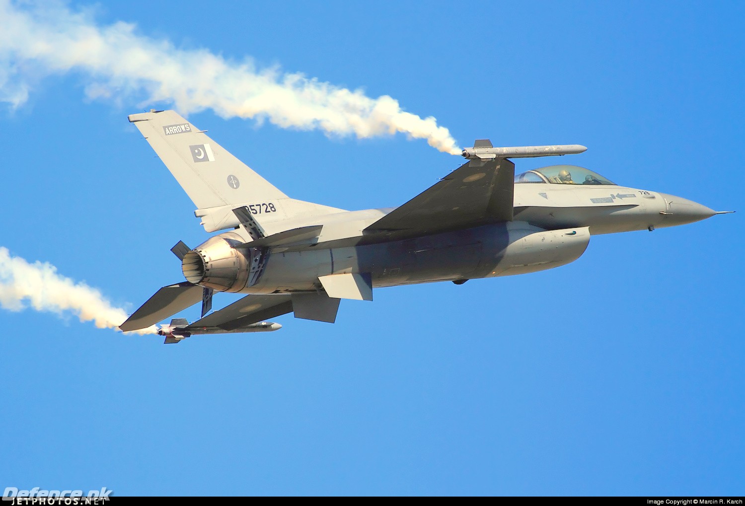 Pakistan Air Force: F-16A