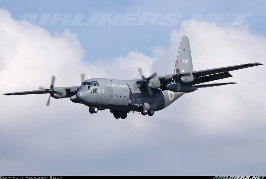 www.airliners.net_Lockheed C-130E Hercules (L-382) aircraft picture_2009777.jpg.opt853x575o0,0...jpg