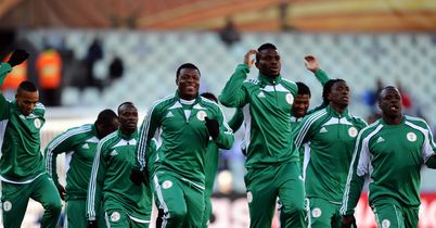 World-Cup-Greece-Nigeria-Players_2466856.jpg