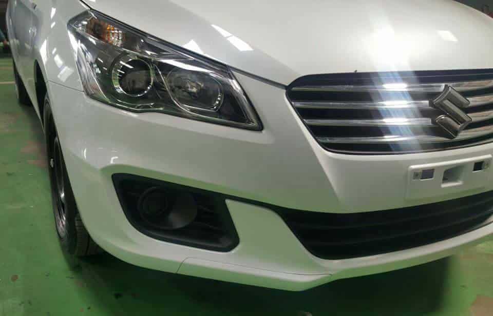 suzuki-ciaz-front-right.jpg