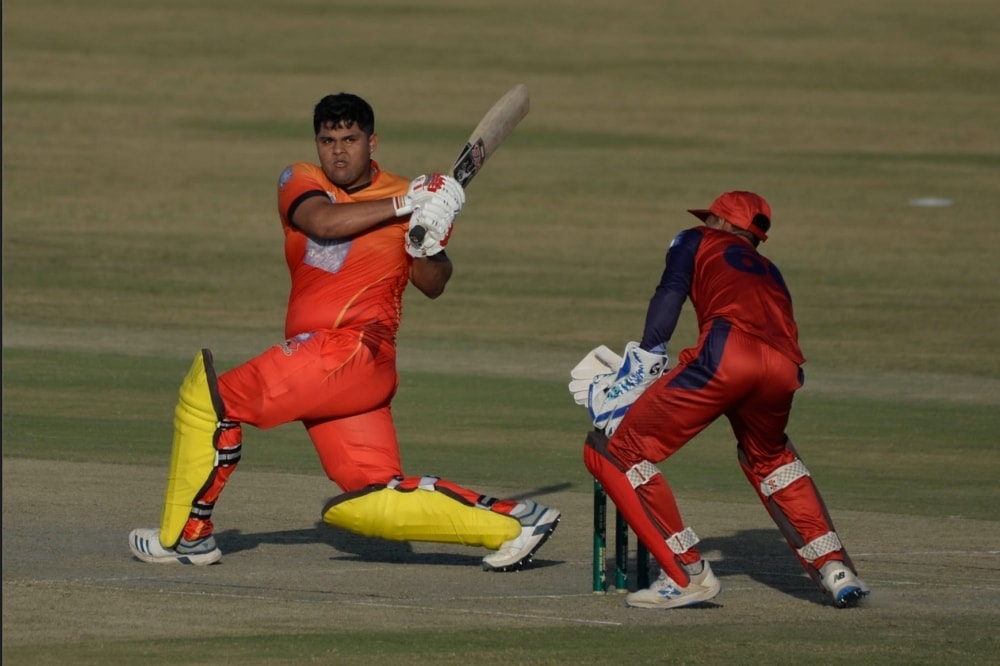 Azam Khan top-scored for Sindh, Northern vs Sindh, National T20 Cup, Rawalpindi, October 24, 2020. — Photo courtesy PCB