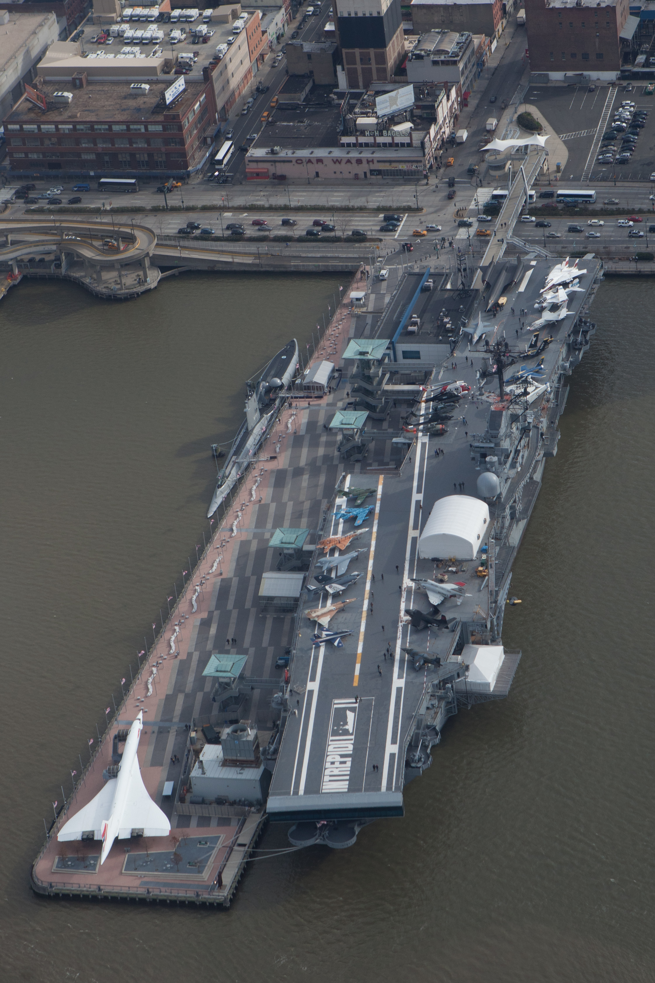 Intrepid_museum_aerial.jpg