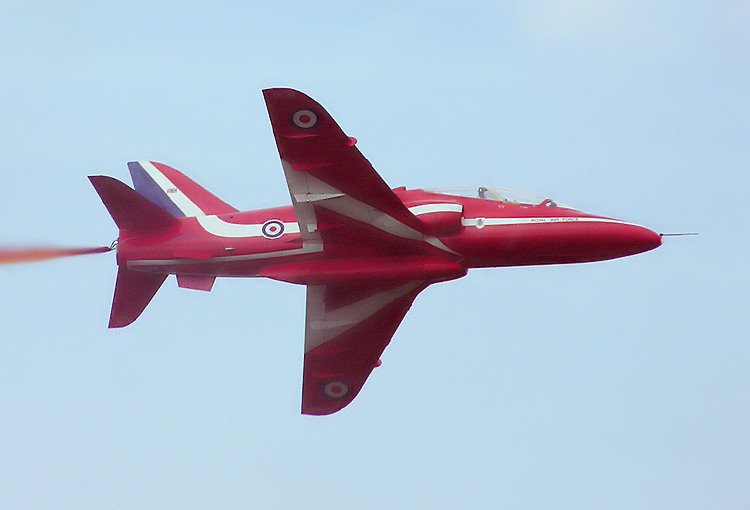 Red.arrows.single.arp.750pix.jpg