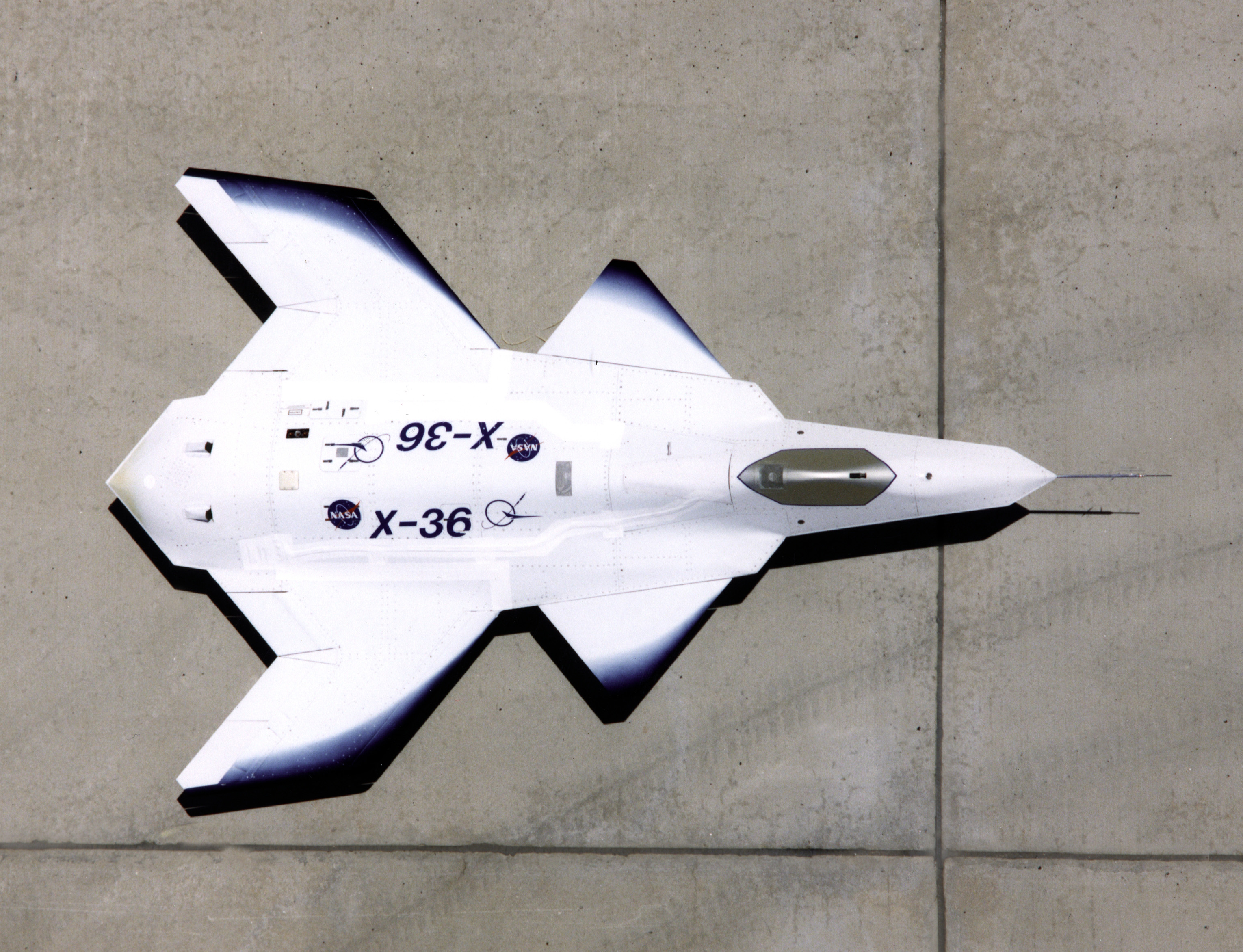 McDonnell_Douglas_X-36_planform.jpg