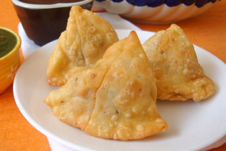 aloo-ke-samosay.jpg